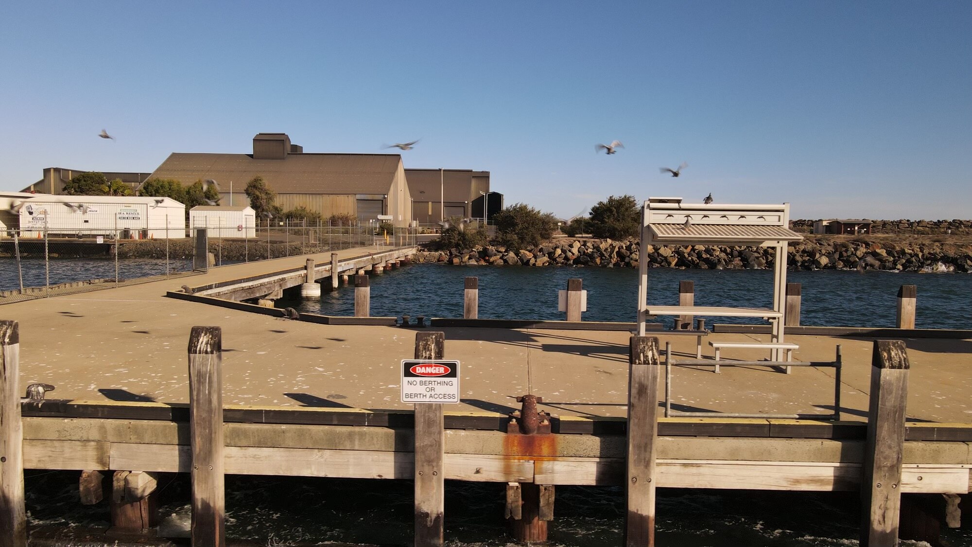 Authorities knew Bunbury jetty was damaged before building new fishing