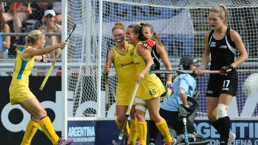 Amelia Spence scores for Hockeyroos in Champions Trophy semi-final