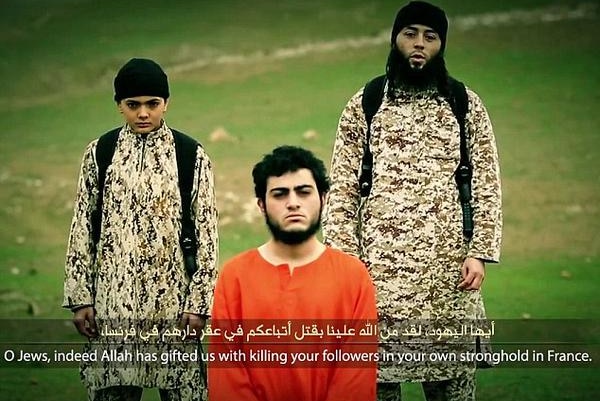 Still from Islamic State video showing Mohammed Msallam being killed
