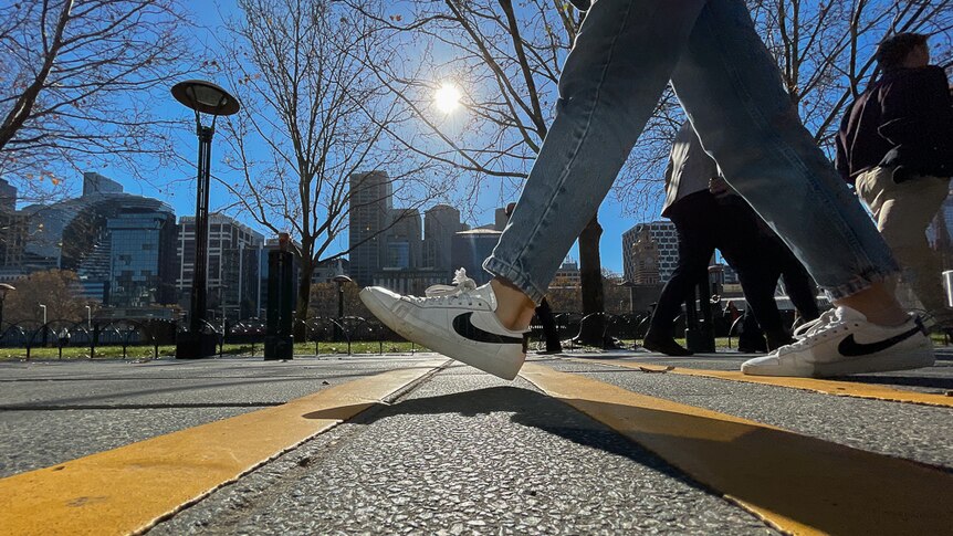 De plus en plus de Canberrans trouvent leurs marques dans la « ville la moins accessible à pied d’Australie », selon une enquête sur les voyages des ménages