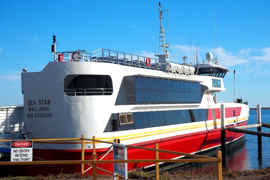 Sea Star ferry at Wallaroo