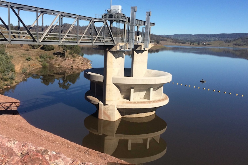 Chaffey Dam, on the Peel River near Tamworth in north west NSW