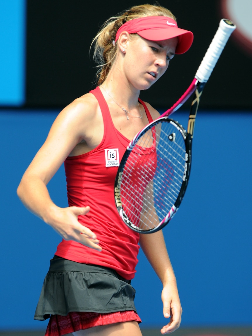 Olivia Rogowska was outclassed by Li Na, with her serve proving particularly unreliable.