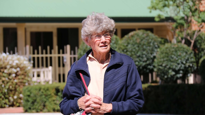 Betty Lukeis voted at an AEC mobile pre-poll facility in Merriwa.