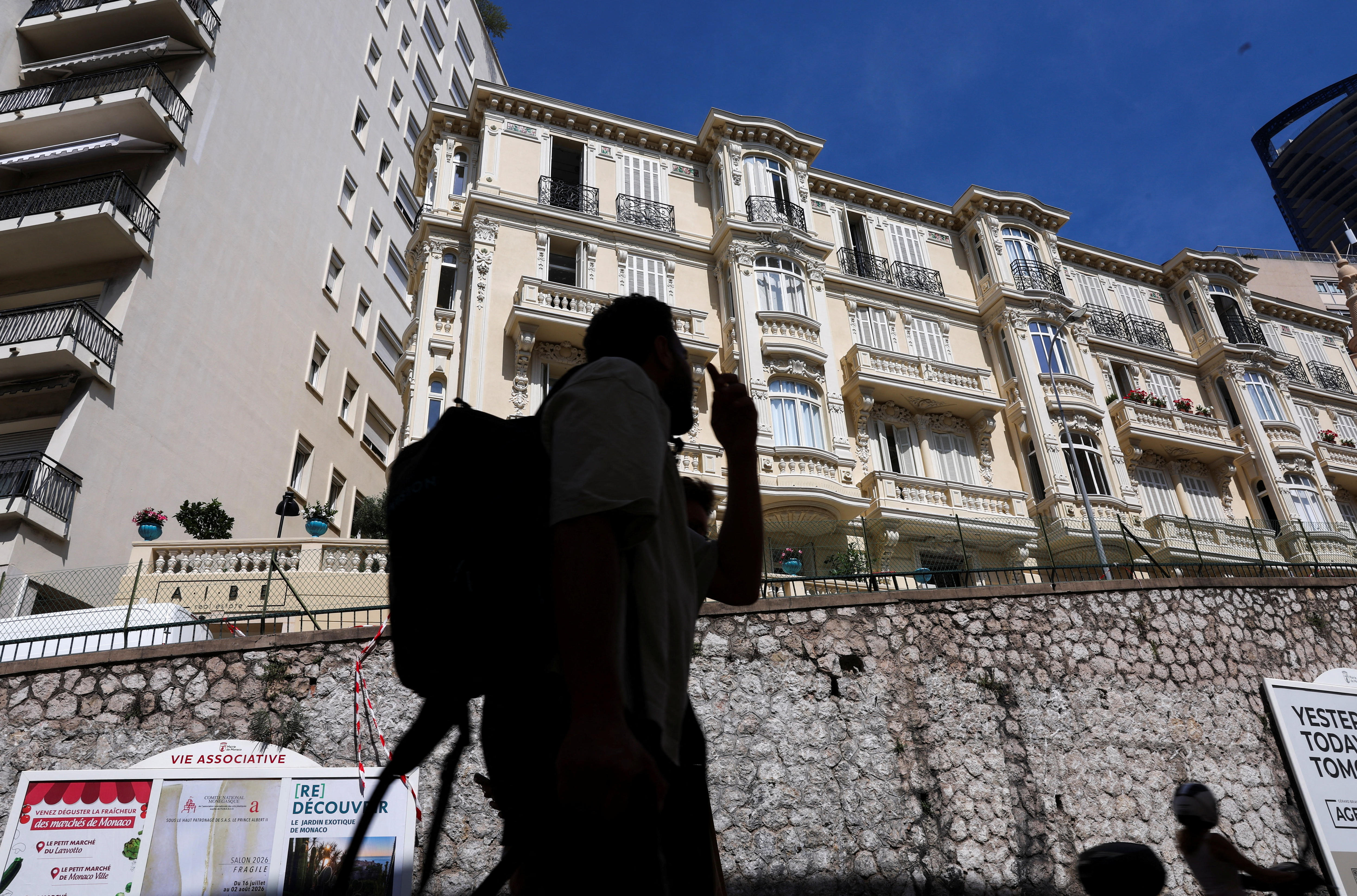 Manhunt in Monaco after parcel bomb injures Ukrainian businessman