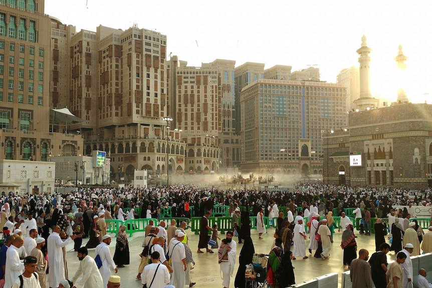 A large crowd on the way to the grand mosque in Makkah.