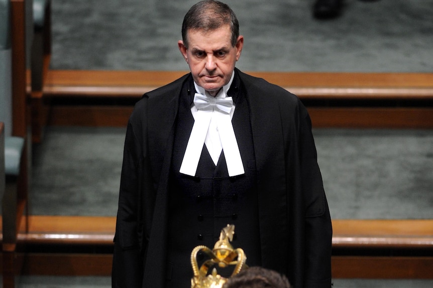 Peter Slipper enters Parliament.