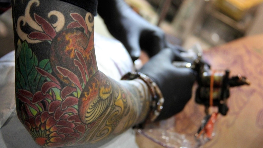 One in five tattoo inks in Australia contain potentially dangerous  carcinogenic chemicals, study finds - ABC News