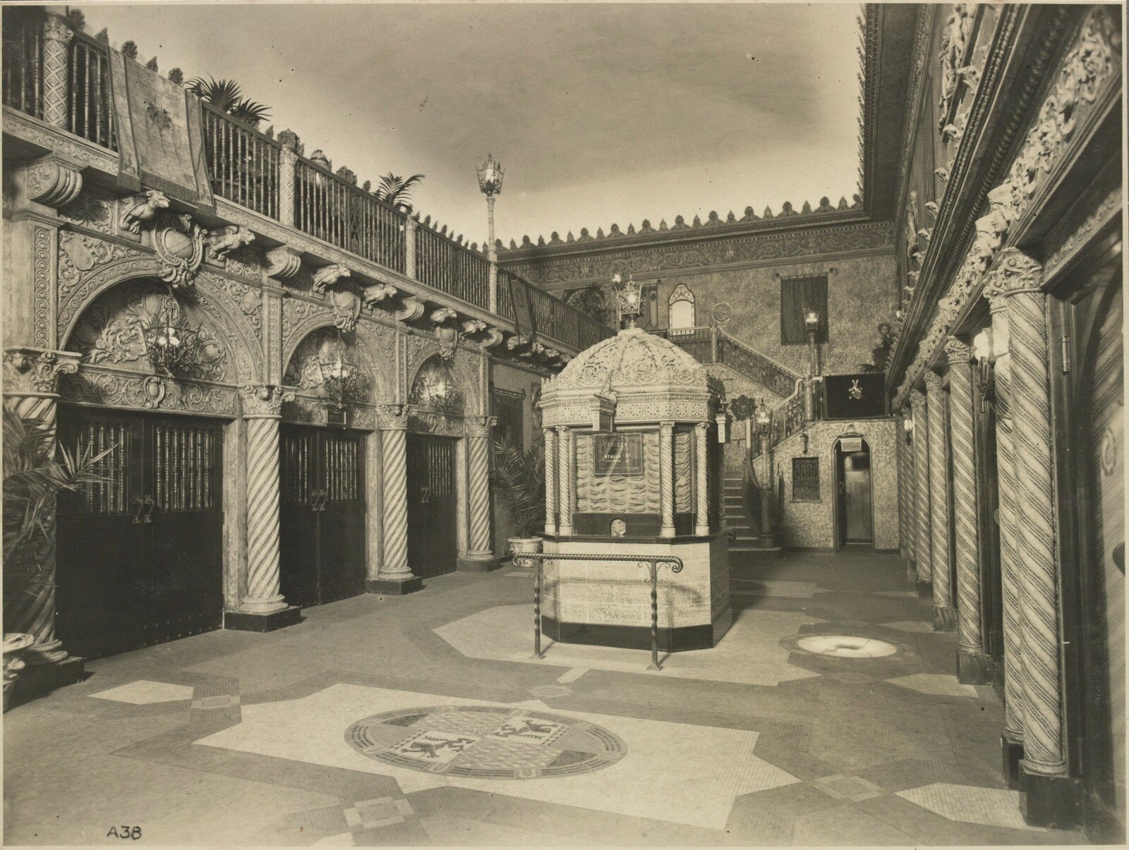 FORUM THEATRE 1929 2