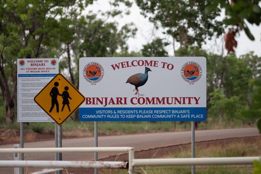 A sign saying welcome to binjari
