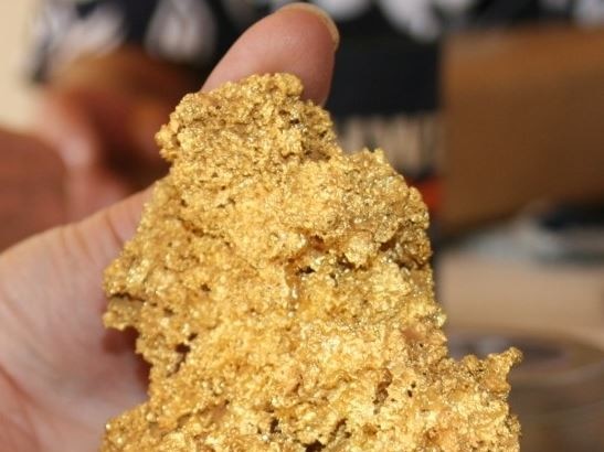 A photo of a 22 ounce gold nugget