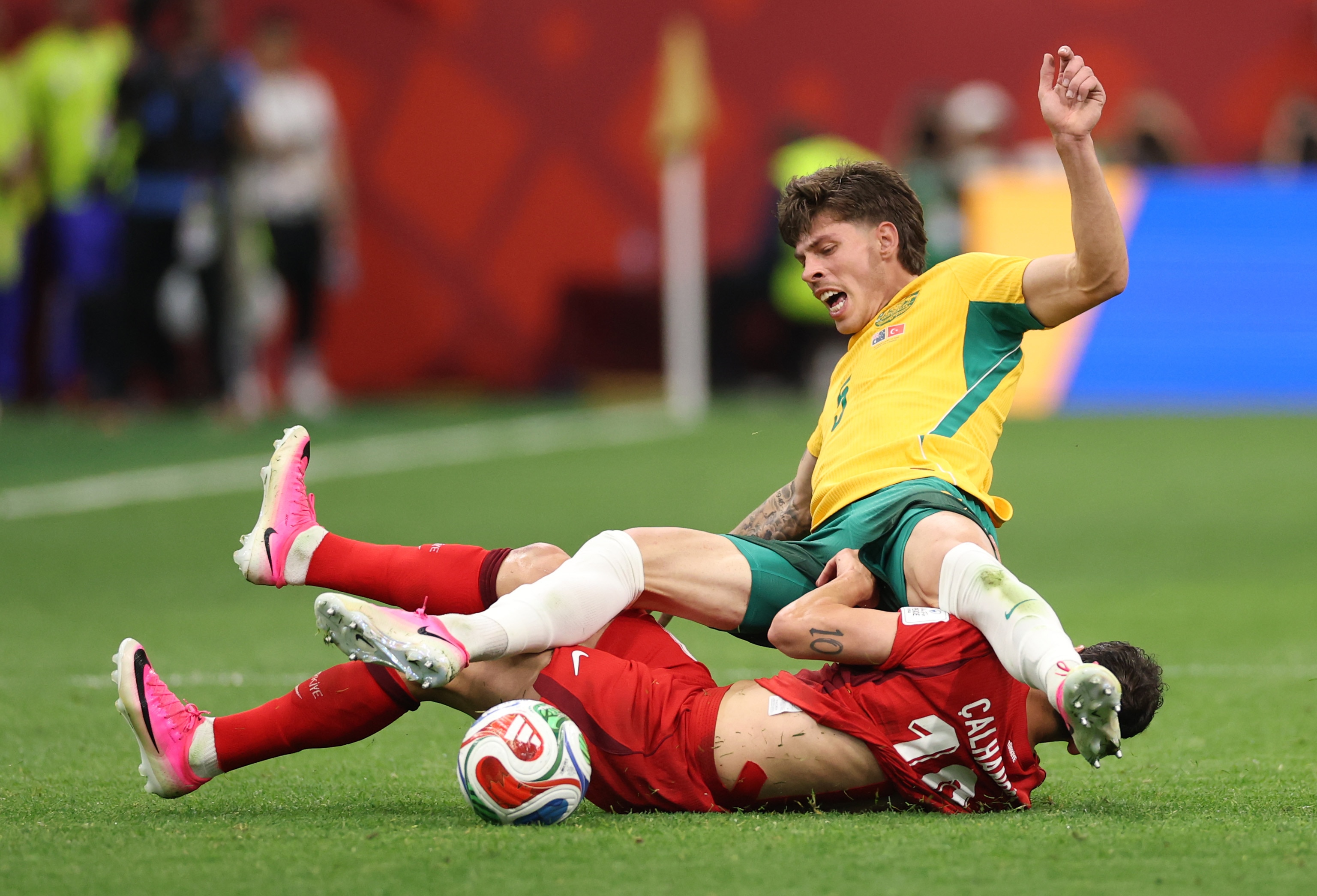 'Doesn't seem right': Why Socceroos won't play for a draw against Paraguay