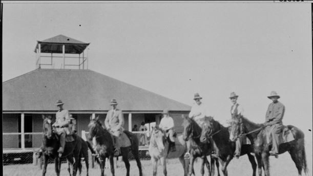 Ivanhoe Station