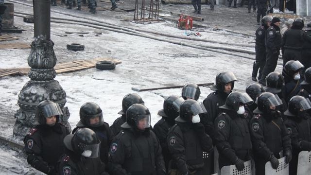Police gather amid massive Ukraine protests