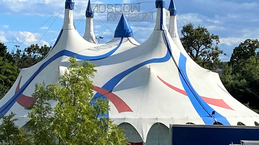 Photo of Great Moscow Circus bigtop in Queens Park Toowoomba