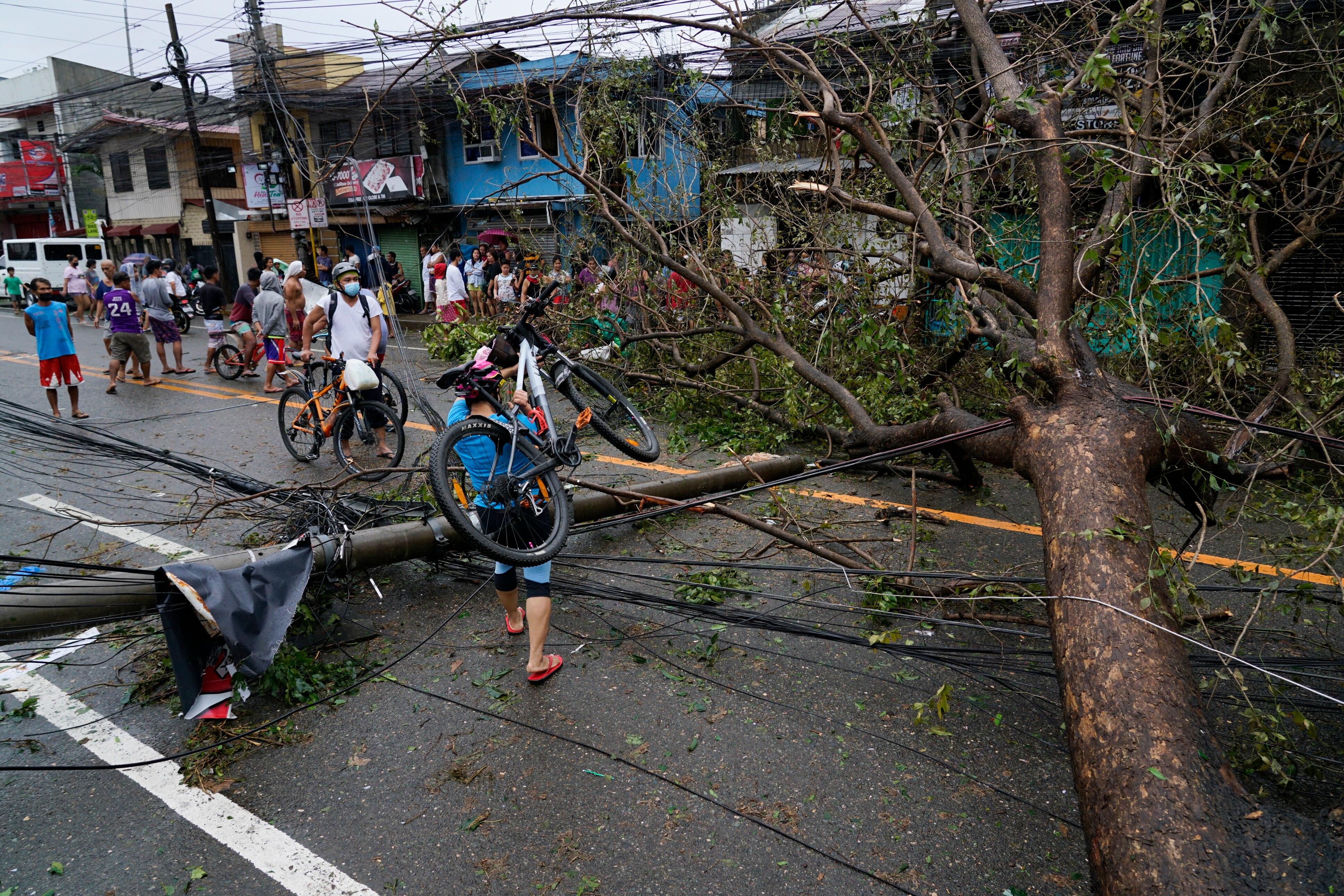 At Least 31 People Dead As Powerful Typhoon Rai Batters The Philippines ...