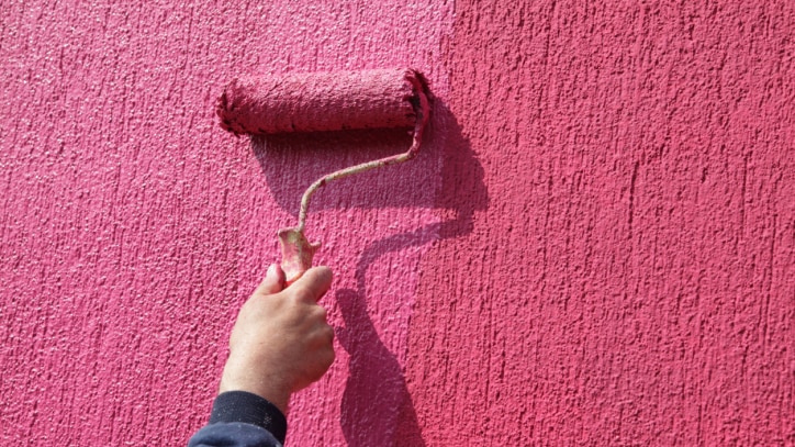 Painting a pink wall