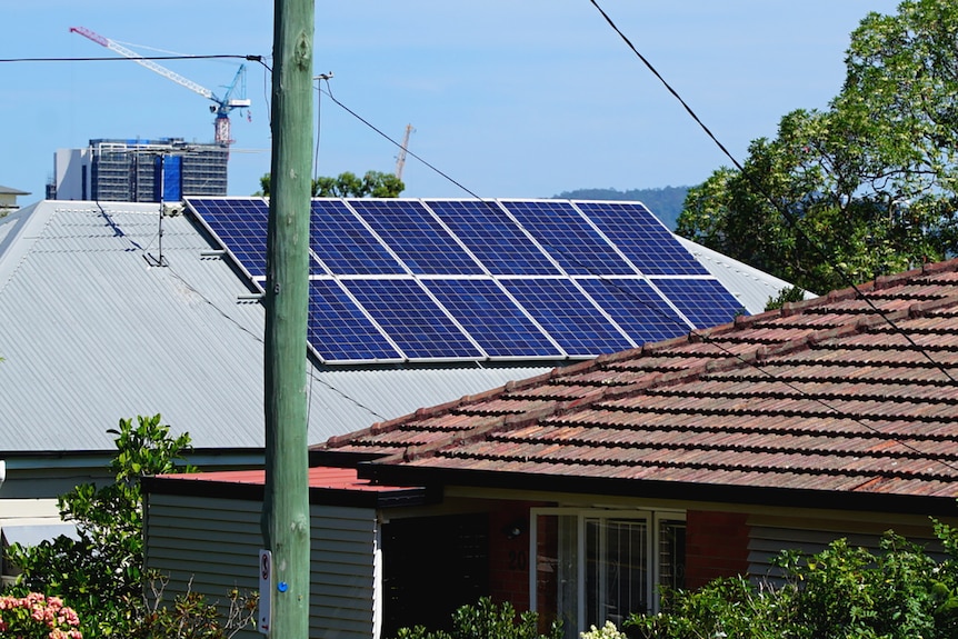 A house in Brisbane with rooftop solar panels