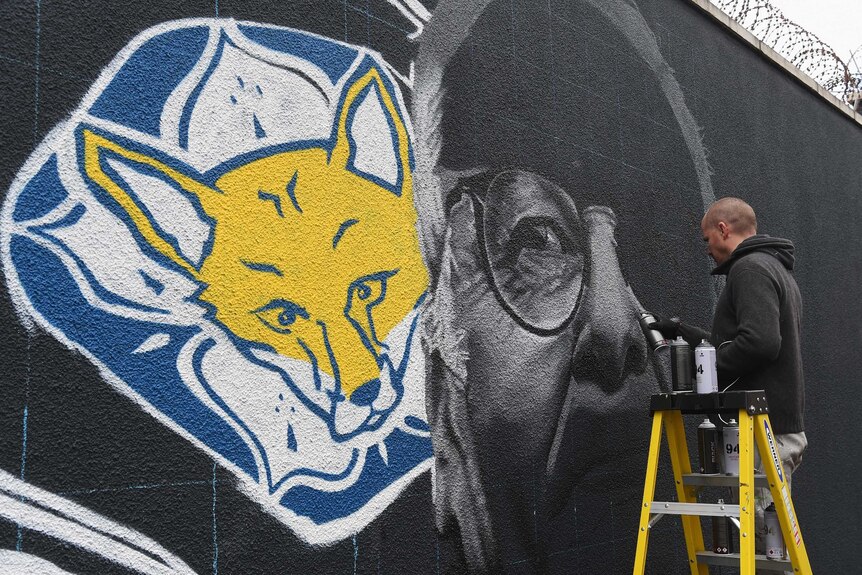 Claudio Ranieri wall painting
