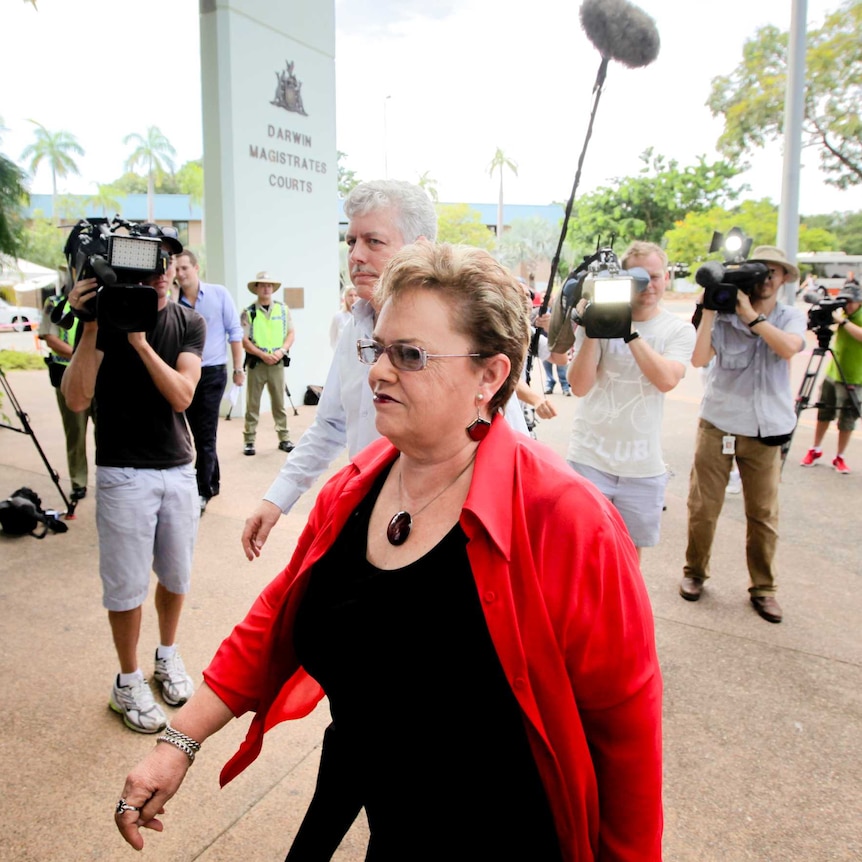 Image of Lindy Chamberlain arriving at NT Coroners Court
