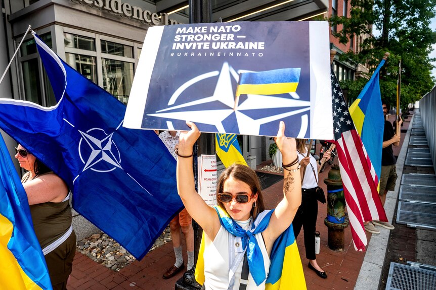 NATO proteste
