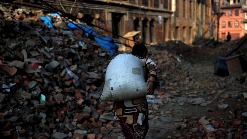 Nepal woman in Bhaktapur