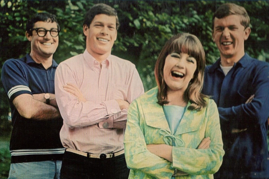 Those Closest To Judith Durham Lead Singer Of The Seekers Share 4598