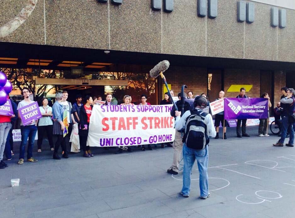 Thousands Of Students Protest In Sydney At Higher Education Cuts - ABC News