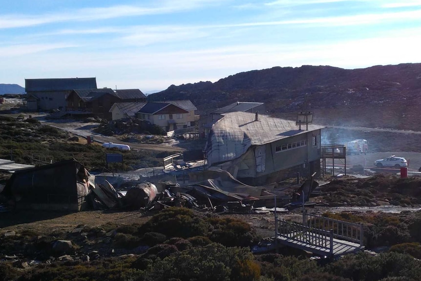 Ben Lomond Alpine Hotel destroyed in blaze