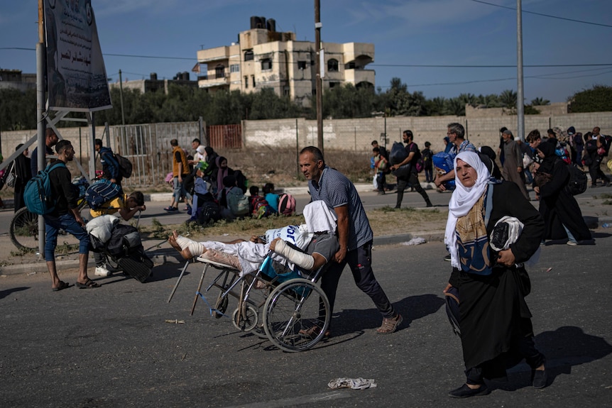 Palestinians flee to the southern Gaza Strip.