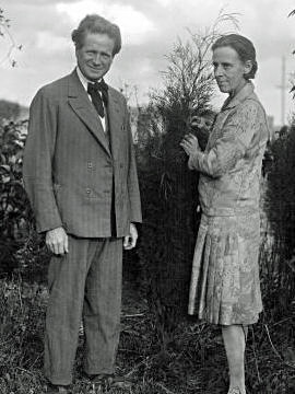 Walter Burley Griffin and Marion Mahony Griffin