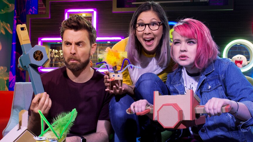 GGSP crew holding various Nintendo Labo controllers