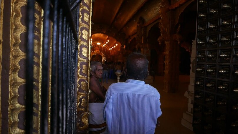 Worshippers arrive at the main Hindu temple in Jaffna, northern Sri Lanka