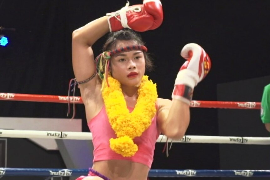 Transgender Thai kickboxer Somros 'Rose' Polchareon fighting for