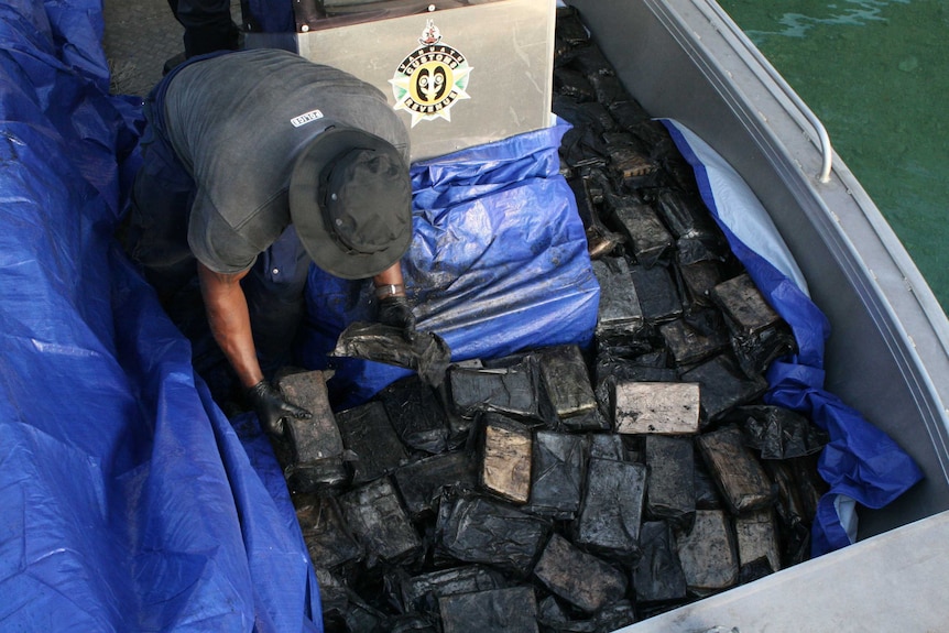750 kgs of cocaine seized from yacht in Vanuatu