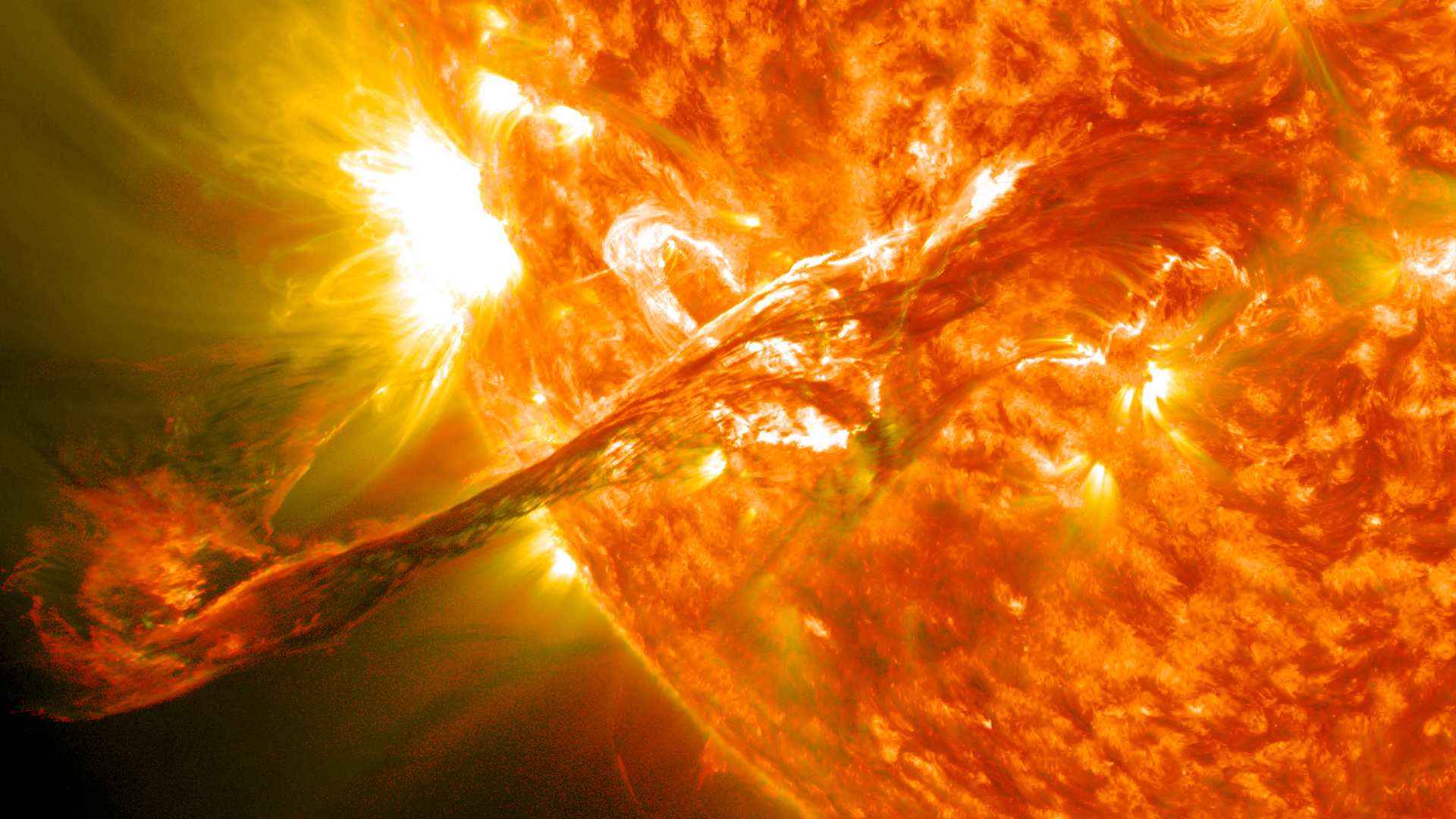 cover of episode The Apocalypse Part 1: A supercharged Sun storm