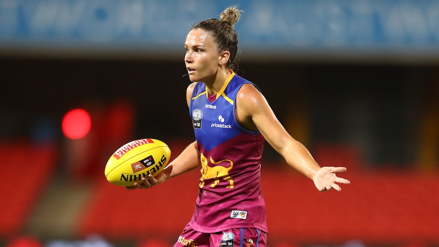 Emily Bates a été élue joueuse de l’année de l’AFLW aux prix AFLPA, tout comme Daisy Pearce, Kirsty Lamb et Charlie Rowbottom.