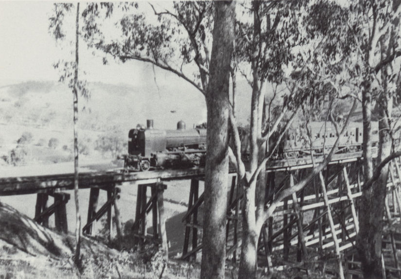 Historical 'nation-building' bridges lost during Victorian bushfires