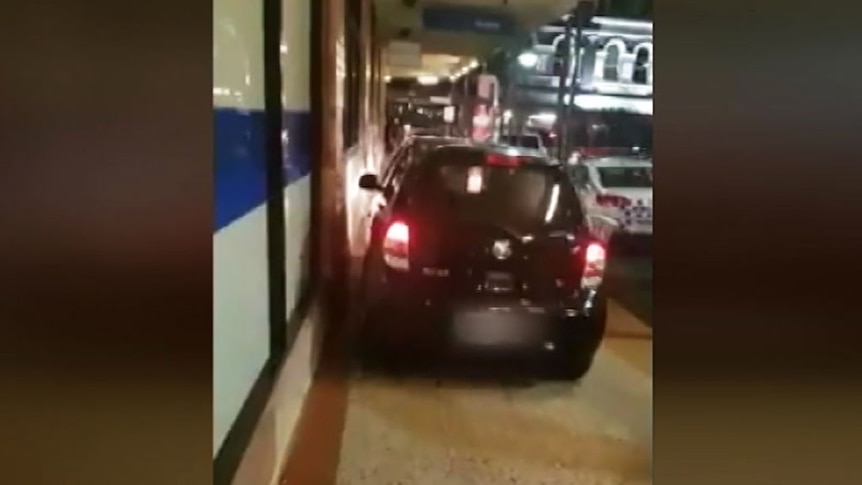 Uber driver takes to the footpath in Fortitude Valley
