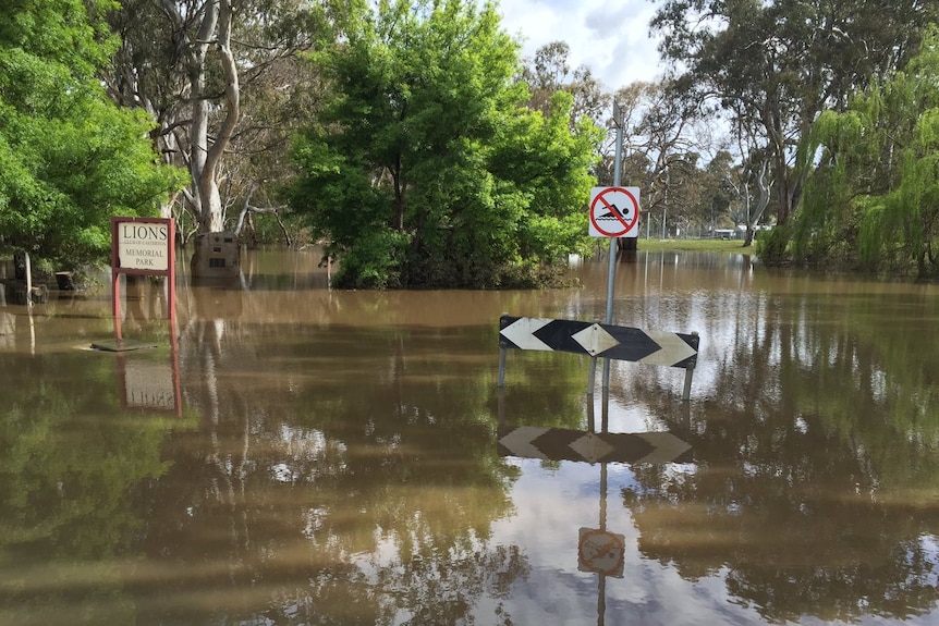 Flood waters in Casterton, Victoria