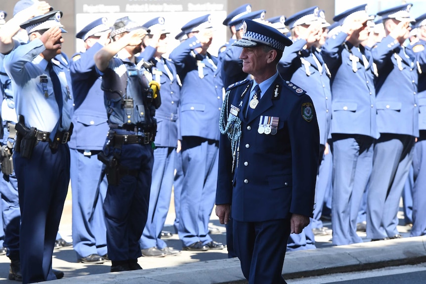Andrew Scipione farewelled with guard of honour