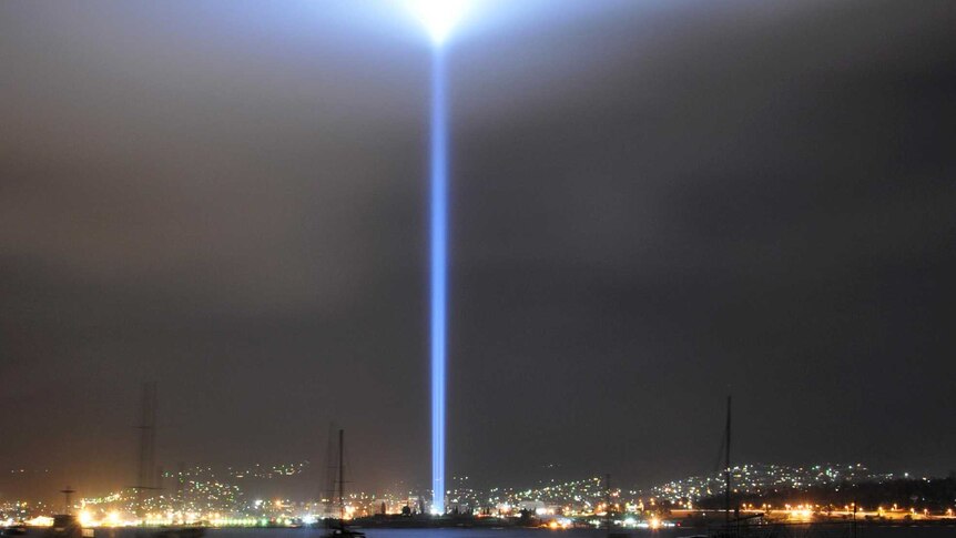 Spectra light tower lights up the night sky.