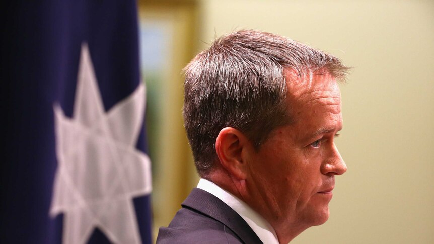 Bill Shorten's disapproval rating is at a game high of 52 per cent.