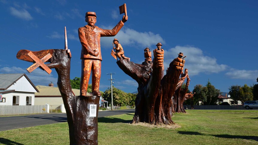 Legerwood memorial carvings 5