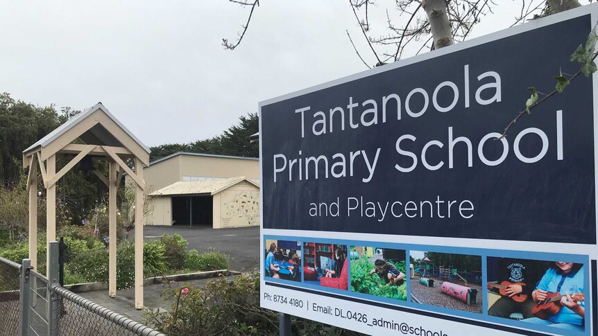 The front entrance to the Tantanoola Primary School in South Australia.