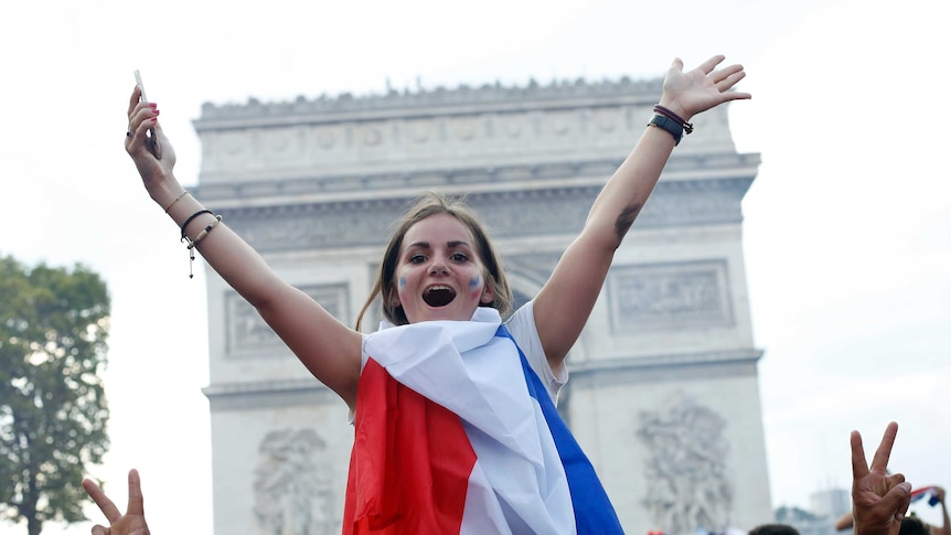 French fans delirious with World Cup win