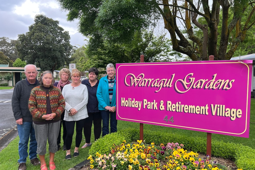 Residents at Warragul Gardens