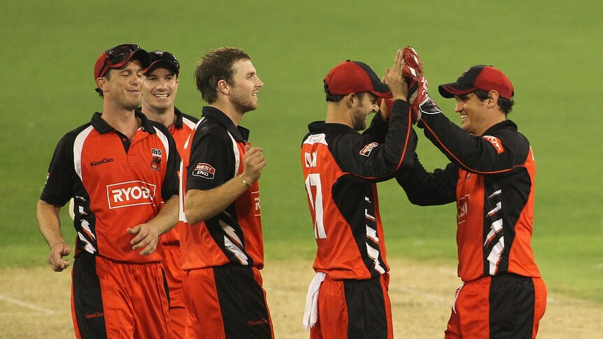 Heading back to Adelaide ... Nathan Lyon (2R) and the Redbacks celebrate a Victorian wicket.