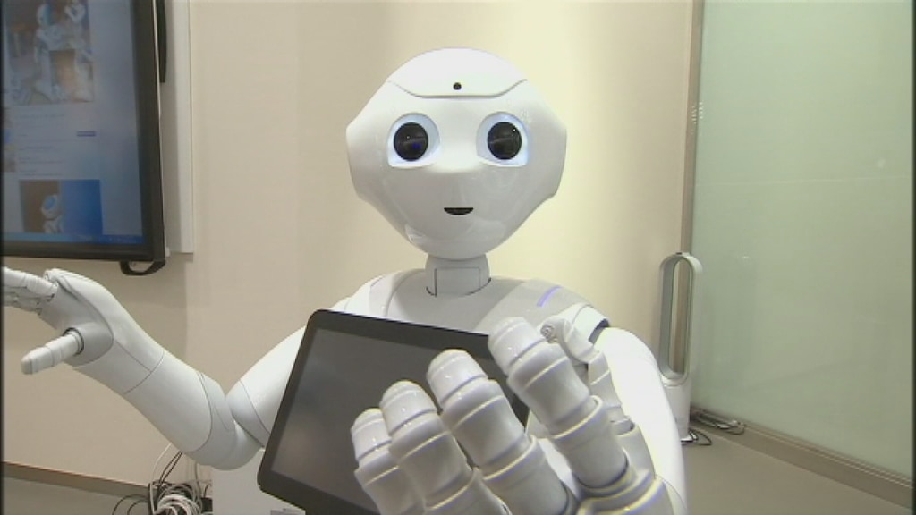Домашний робот. Робот с экраном. Роботы-помощники. Робот в больнице. Добрый робот.