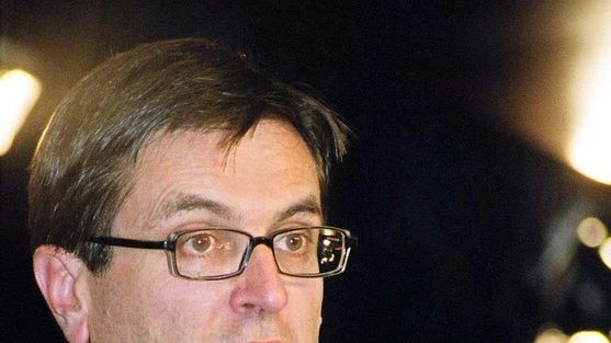 On the case: Greg Combet says the emissions trading scheme must pass the Senate this week